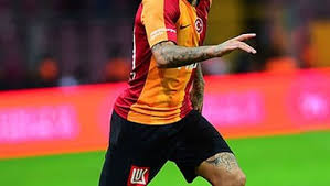 Galatasaray kulübü, jimmy durmaz'ın 1 yıllığına kiralık olarak karagümrük'e transfer olduğunu açıkladı. Son Dakika Karagumruk Galatasaray Dan Jimmy Durmaz I Transfer Etti Fotomac