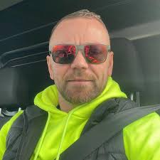 Robbie Lanigan New (@robbie.lanigannew.7) • Facebook, Connect with friends