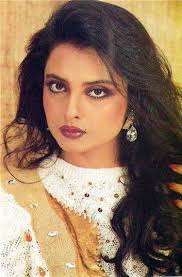 9 Photos of Rekha on her birthday celebrating her ethereal beauty |  Birthday girl Rekha is looking celestial in this pic