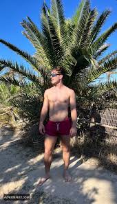 Elliott Brady masturbating