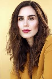 Holly Huebner's Instagram, Twitter & Facebook