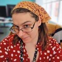 40+ "Laroche" profiles