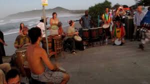 From the moment i arrived i realised that were how to become a hippy. Hippies And Bongos Byron Bay Youtube