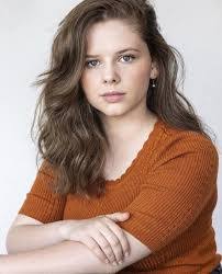 Lily Jones's Instagram, Twitter & Facebook