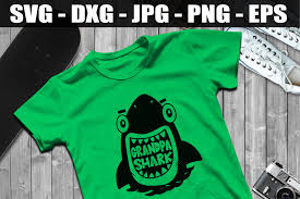 Free Free 252 Family Shark Svg SVG PNG EPS DXF File