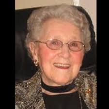 Regina Magee's Instagram, Twitter & Facebook