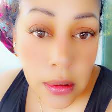 Rescuers entered a dilapidated house and found over 100 animals living  inside...