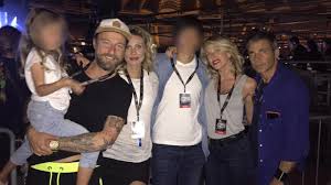 «secondo me, la paternità spingerà francesco a un cambiamento in cui il. Facchinetti Marcuzzi Che Famiglia Allargata Super Guida Tv
