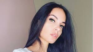 Alberto aquilani is best known for being a soccer player. Michela Quattrociocche E Giovanni Prima Uscita Pubblica Il Gossip