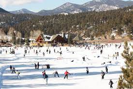 Eprd will use every other rink at staggered times to abide by health orders to maintain 50 feet between groups. Evergreen Lake Skating Opens Friday Dec 29 Yourhub