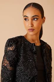 145728CS_008_2_900x.jpg?v=1680291418