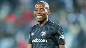 German josef zinnbauer quit as coach of leading south african club orlando pirates on monday after losing his first match of the season, the club announced. Thabo Matlaba Trades Orlando Pirates For Kaizer Chiefs