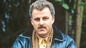 Profiel 'kameleon' Peter R. de Vries: wil de echte Peter R. opstaan?