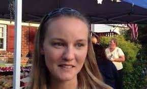 Dozens come out to welcome home local soldier