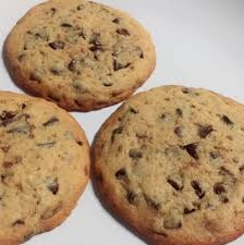 Biskut coklat chips ala famous amos | crunchy chocolate chip cookies. Rupanya Mudah Je Nak Buat Chewy Choc Chip Cookies Ala Subway Ini Resepinya