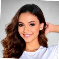 Scarlett Van De Carr