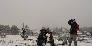 #neve #neveagora #friooi gente !precisei resgistrar este momento de muita emoção na neve aqui no sul do brasil hojeao menos 13 cidades registraram este fenôm. Neve E Registrada Em 35 Municipios Do Rio Grande Do Sul