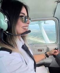 Beautiful Cabin Crew ❤️❤️🥰✈️🌍