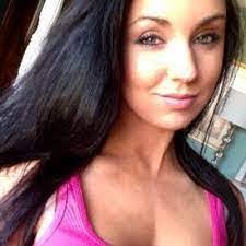 Suzanne Seals's Instagram, Twitter & Facebook