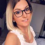 Alexandra Goss's Instagram, Twitter & Facebook