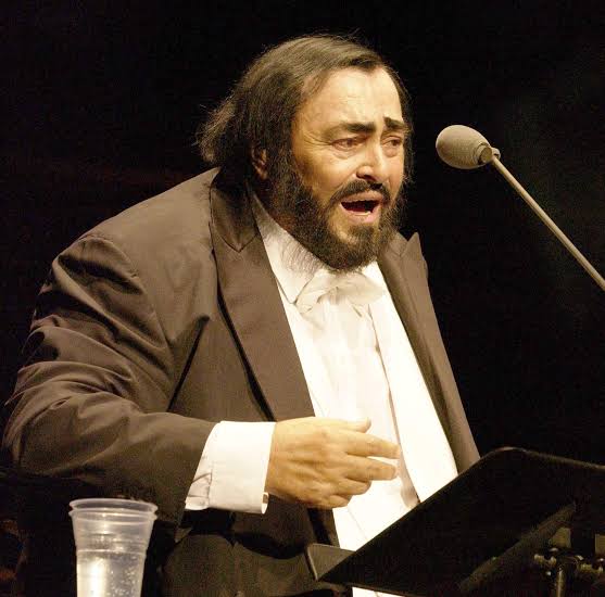 Luciano Pavarotti | Who2
