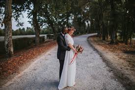 Mon profond désir en tant que photographe de mariage, est de vous livrer des images loin des clichés traditionnels de la photo de mariage. Photographe Mariage Angers Brian Photographe