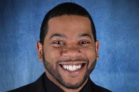 Robert Naugle's Instagram, Twitter & Facebook