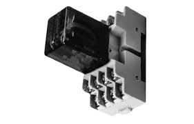 Single pole double throw (spdt) switch. 4pdr 4 Pole Double Throw Relay Zonefirst