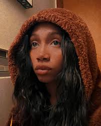 Beverly Ellison (@ella.sin_) • Instagram photos and videos