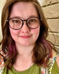 Allison Mcelwee's Instagram, Twitter & Facebook