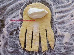 veľmi jemne a chutne rohlicky rohlicky som plnila makovou a tvarohovou plnkou ale vyborne su aj z nutelou alebo jablkovou plnko leather glove