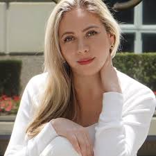 Dolce Conde (@dolce.conde) • Instagram photos and videos