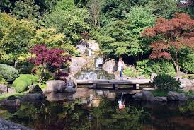 Here you can see some of the simplicity that makes this garden so impressive. 5 Jardins Insolites A Londres Du Japon Aux Etangs Romantiques Vanupied