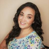 Stephanie Platt's Instagram, Twitter & Facebook