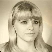 Debbie Lusk's Instagram, Twitter & Facebook