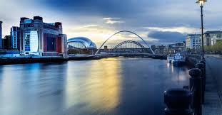 We have over 200 undergraduate and 300 postgraduate degrees to choose from. Newcastle Gateshead Visitbritain