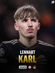 This is too wholesome… A young fan was singing Garnacho's “Viva Garnacho”  song as he came