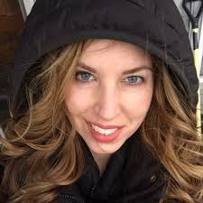 Samantha Christen's Instagram, Twitter & Facebook