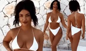 Love Island star India Reynolds shares bikini photo on Instagram | Daily  Mail Online