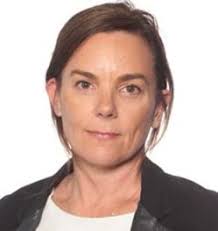 Julie Condon's Instagram, Twitter & Facebook