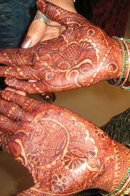 Unique Wedding Traditions From Around The World Henna Bridal Henna Unique Weddings