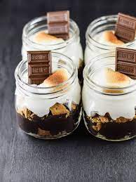 S Mores Mason Jar Dessert Dessert In A Jar Mason Jar Desserts Mason Jar Desserts Recipes