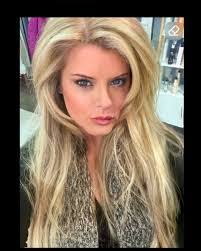 Angela Tyree's Instagram, Twitter & Facebook