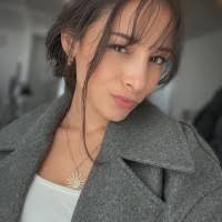 6 "Mae Hess" profiles