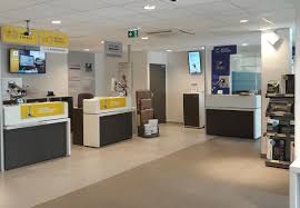 Avenue de la gare 20. Nouveaux Espaces De La Poste Saint Laurent Du Var De Gaulle Saintlaurentduvar Fr