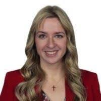 70+ "Amber Pe" profiles