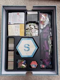 Theme park admission is required for some dining locations. Packing The Box Boardgamegeek