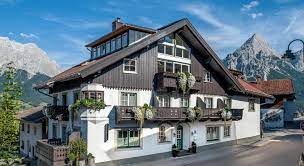 We'll even let you know about secret offers and sales when you sign up to our emails. Haus Montana Lermoos Ab 77 Agoda Com
