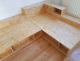 Sofa Selber Bauen Mit Diesem Bauplan Dieses Sofa Ist Ein Kombinationswunder Sowohl Als Eckkombinatio Sofa Selber Bauen Couch Selber Bauen Regal Selber Bauen