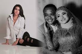 Tisya erni pertama kali dikaitkan dengan masalah sule dan nathalie holscher lantaran pengakuannya di salah satu kanal youtube televisi. Kaget Disebut Pelakor Di Rumah Tangga Sule Dan Nathalie Holscher Tisya Erni Kurang Etis Aja